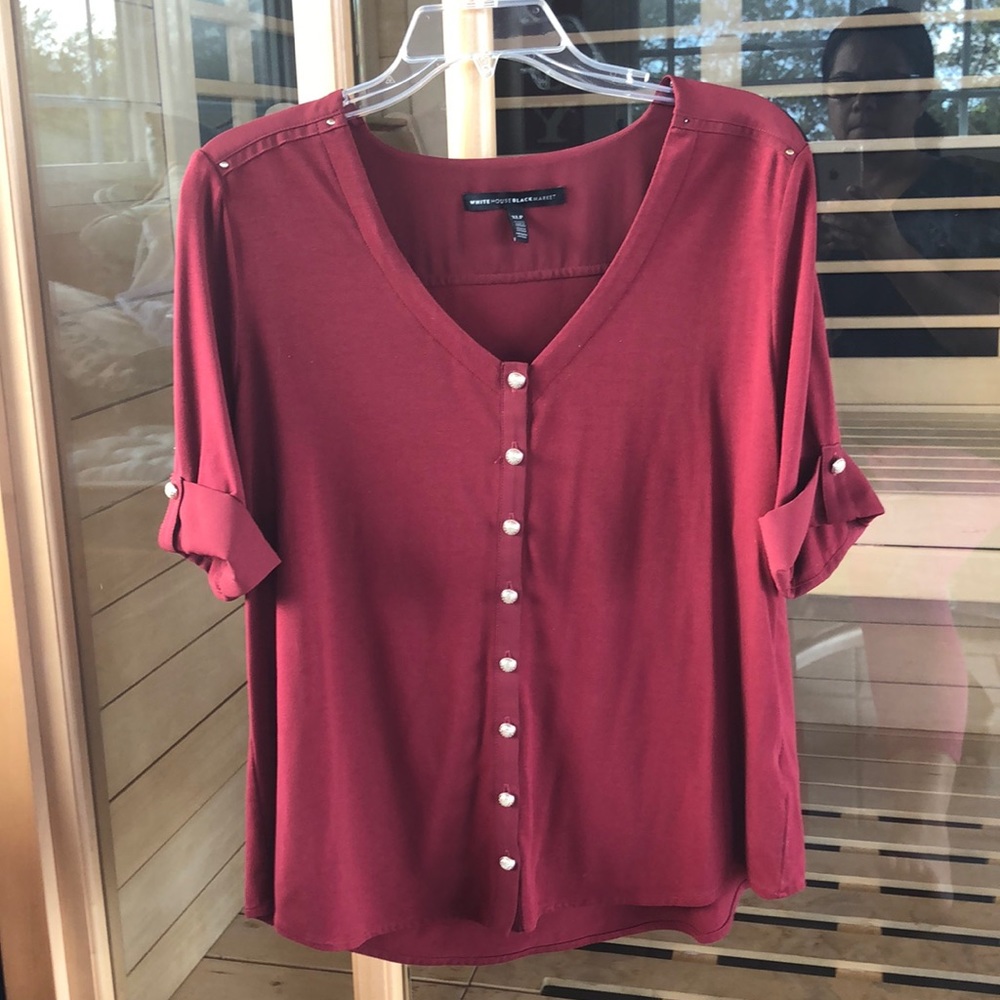 White House Black Market women’s blouse